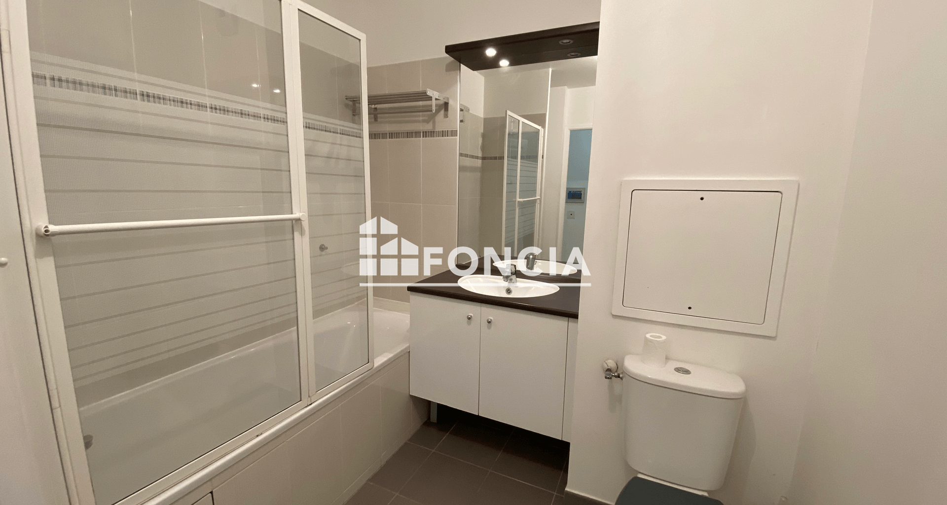 Appartement 2 pièces (38.6 m²) à louer - Issy-les-moulineaux (92130)