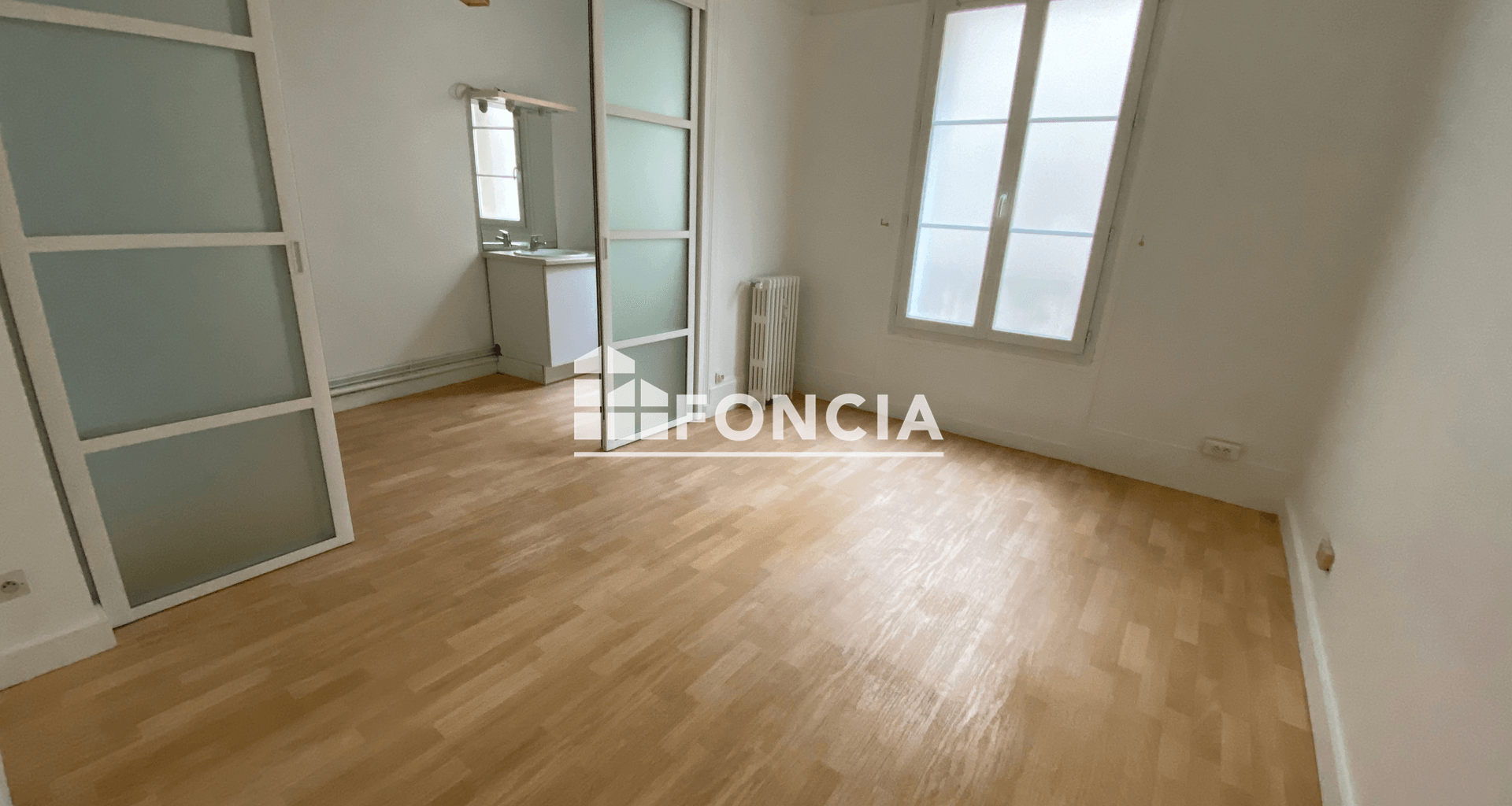 Appartement 2 pièces (46.47 m²) à louer - Issy-les-moulineaux (92130)