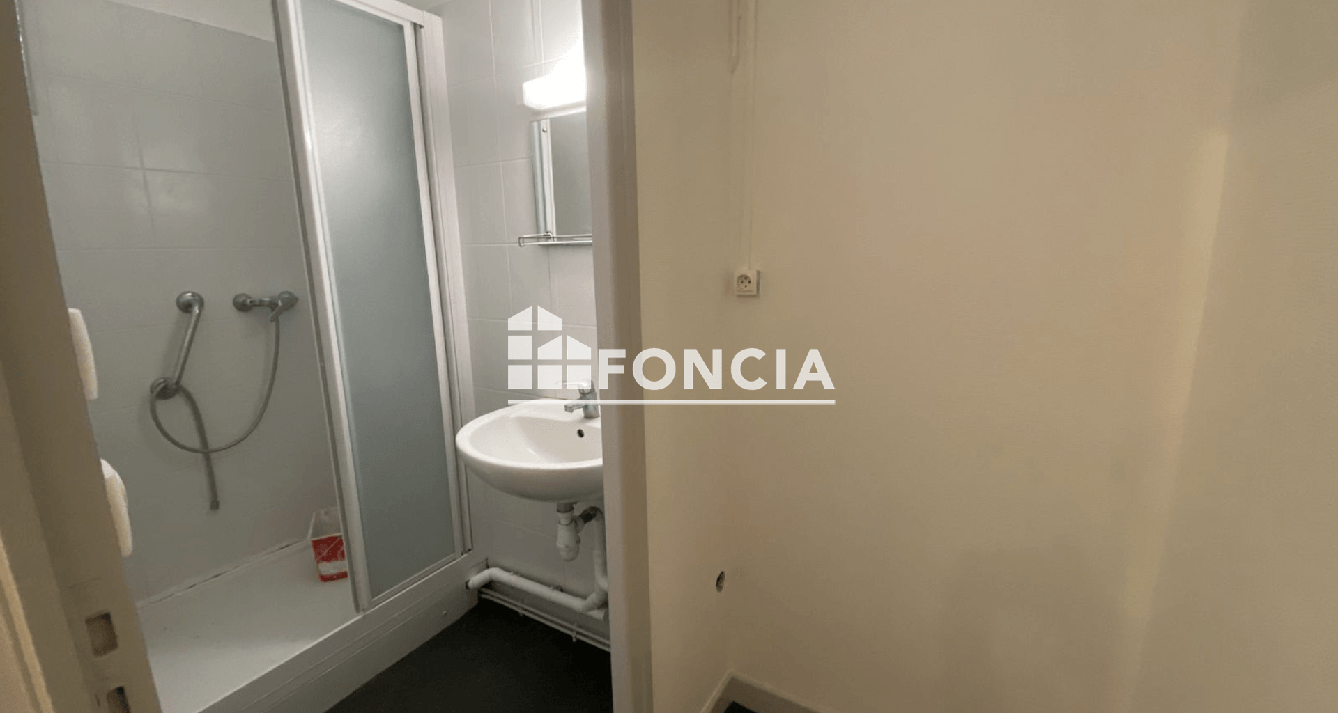 Appartement 3 pièces (56.64 m²) à louer - Guilherand-granges (07500)