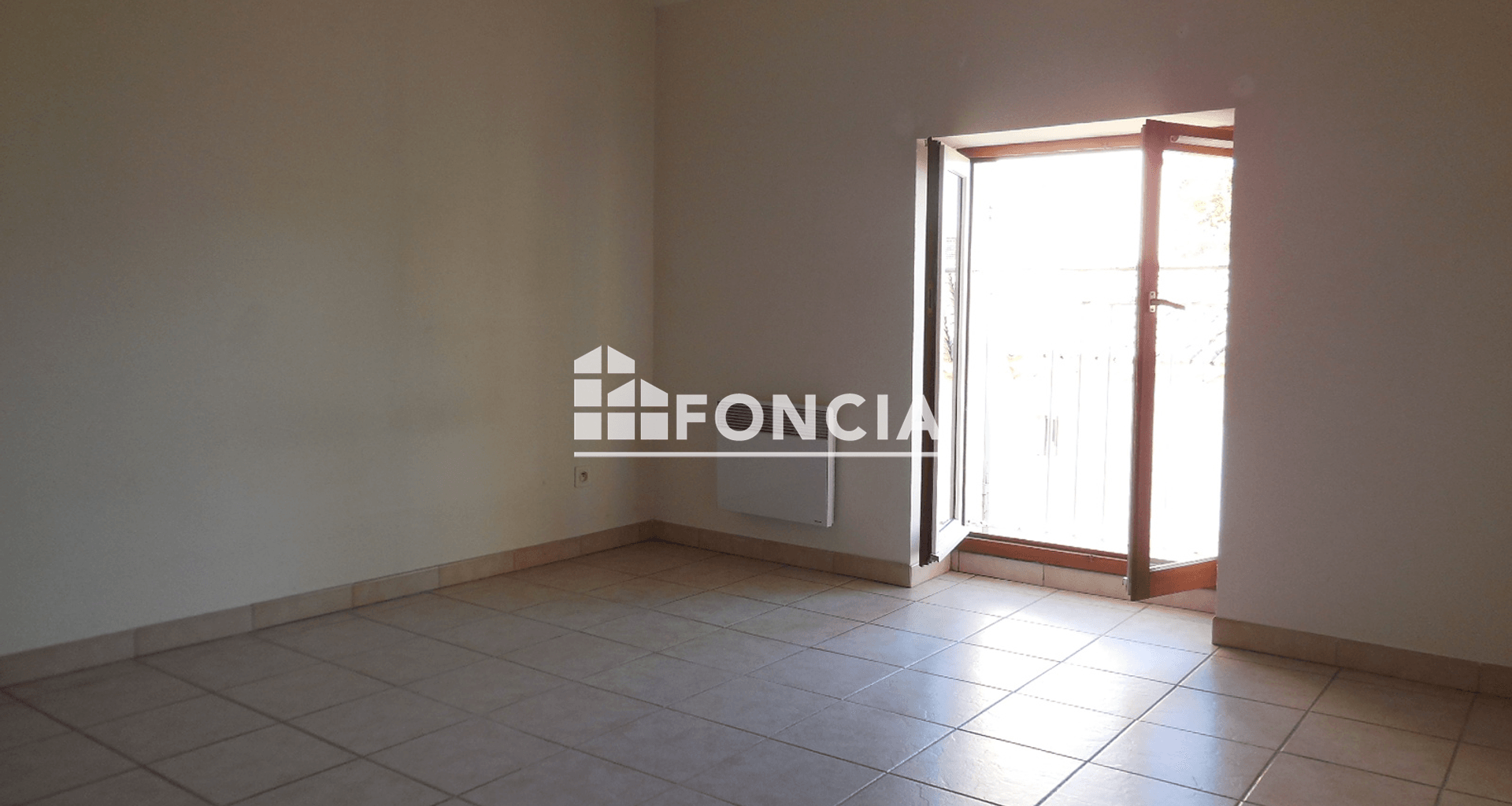 Appartement 2 pièces (51.68 m²) à louer - Lapalud (84840)