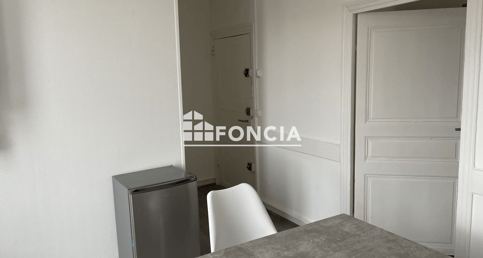 Appartement meublé 2 pièces (27.03 m²) à louer - Le Péage-de-roussillon (38550)