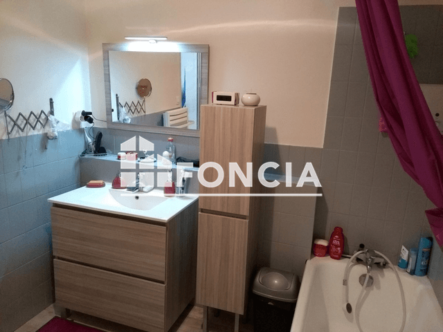 Appartement 3 pièces (101.17 m²) à louer - Le Peage De Roussillon (38550)