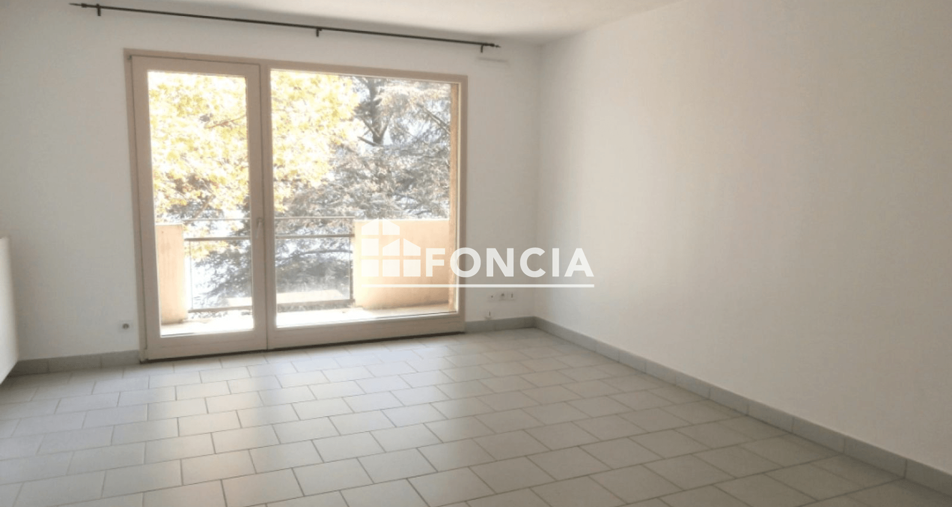 Appartement 2 pièces (54.88 m²) à louer - Sainte-colombe (69560)