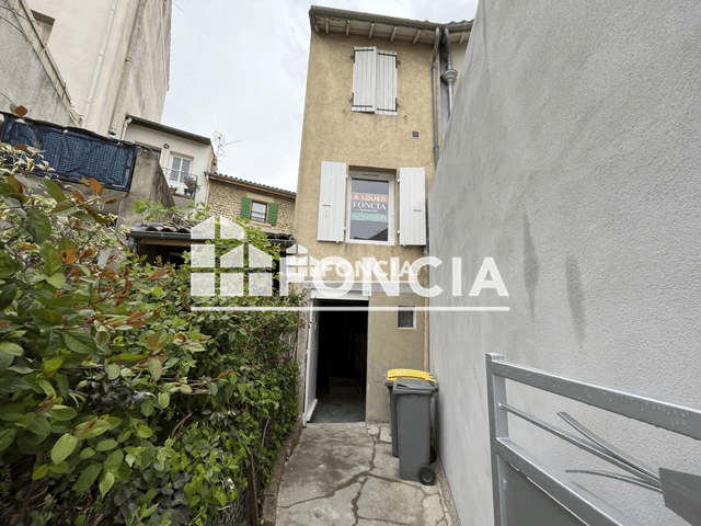 Studio (14.14 m²) à louer - Bourg Les Valence (26500)