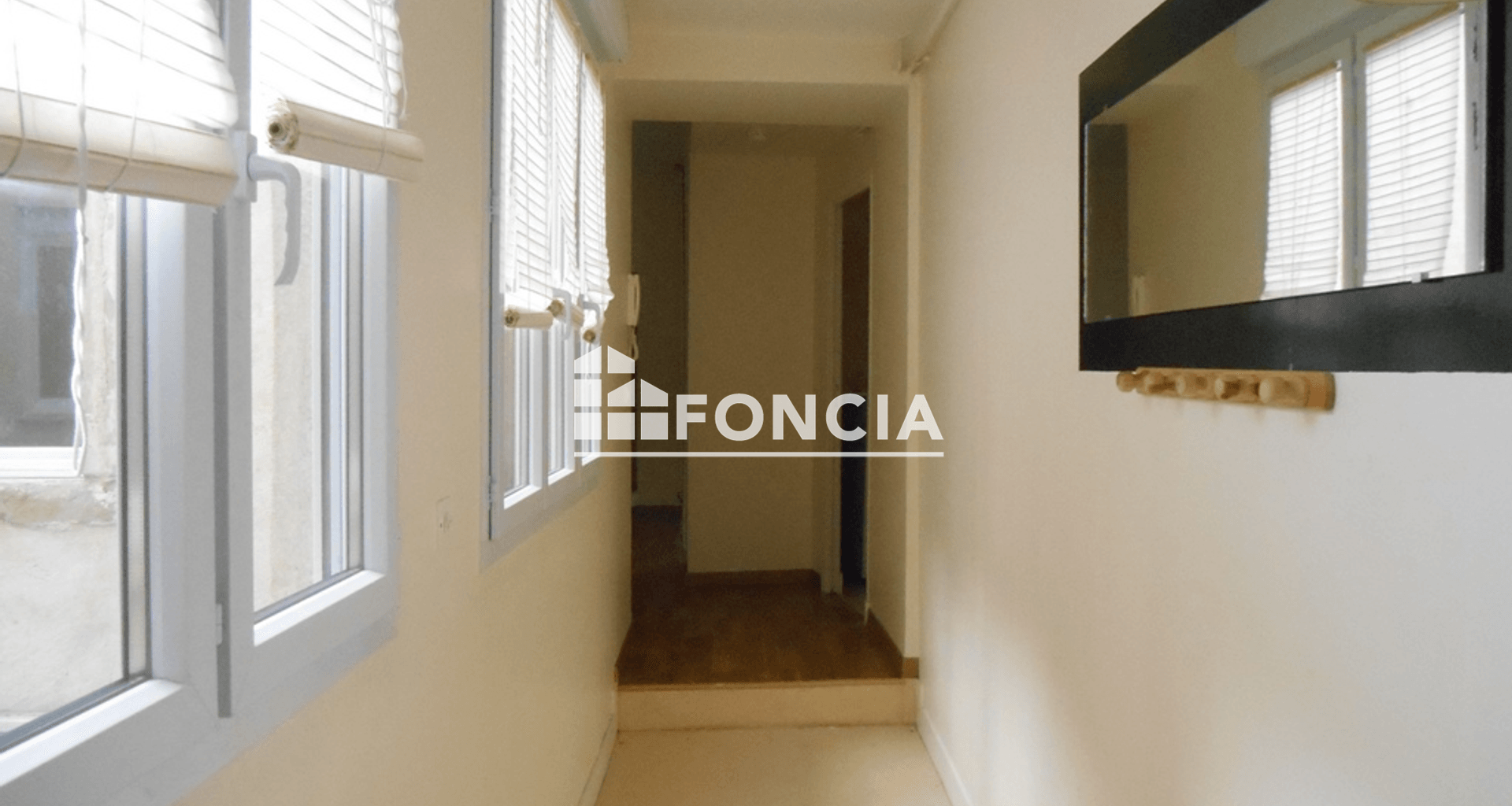 Appartement 2 pièces (74.94 m²) à louer - Romans-sur-isère (26100)