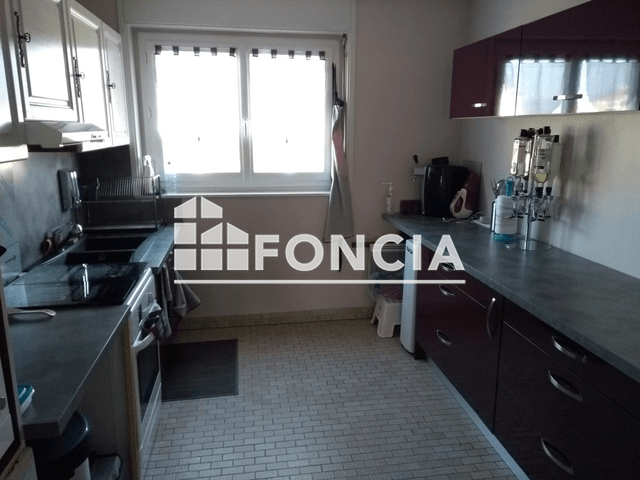 Appartement 3 pièces (101.17 m²) à louer - Le Peage De Roussillon (38550)