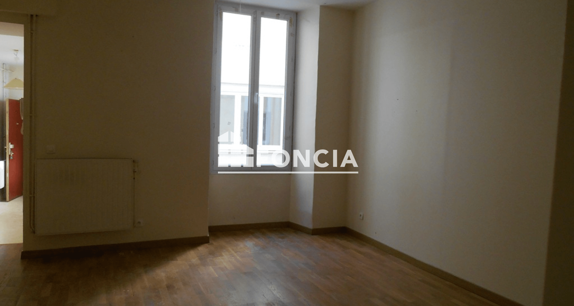 Appartement 2 pièces (74.94 m²) à louer - Romans-sur-isère (26100)
