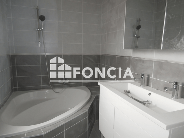 Maison 5 pièces (100.87 m²) à louer - Vienne (38200)