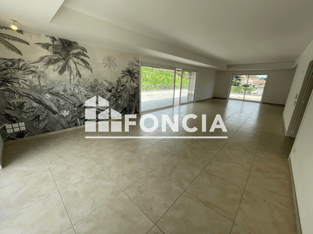 Appartement 4 pièces (140.25 m²) à louer - Ampuis (69420)