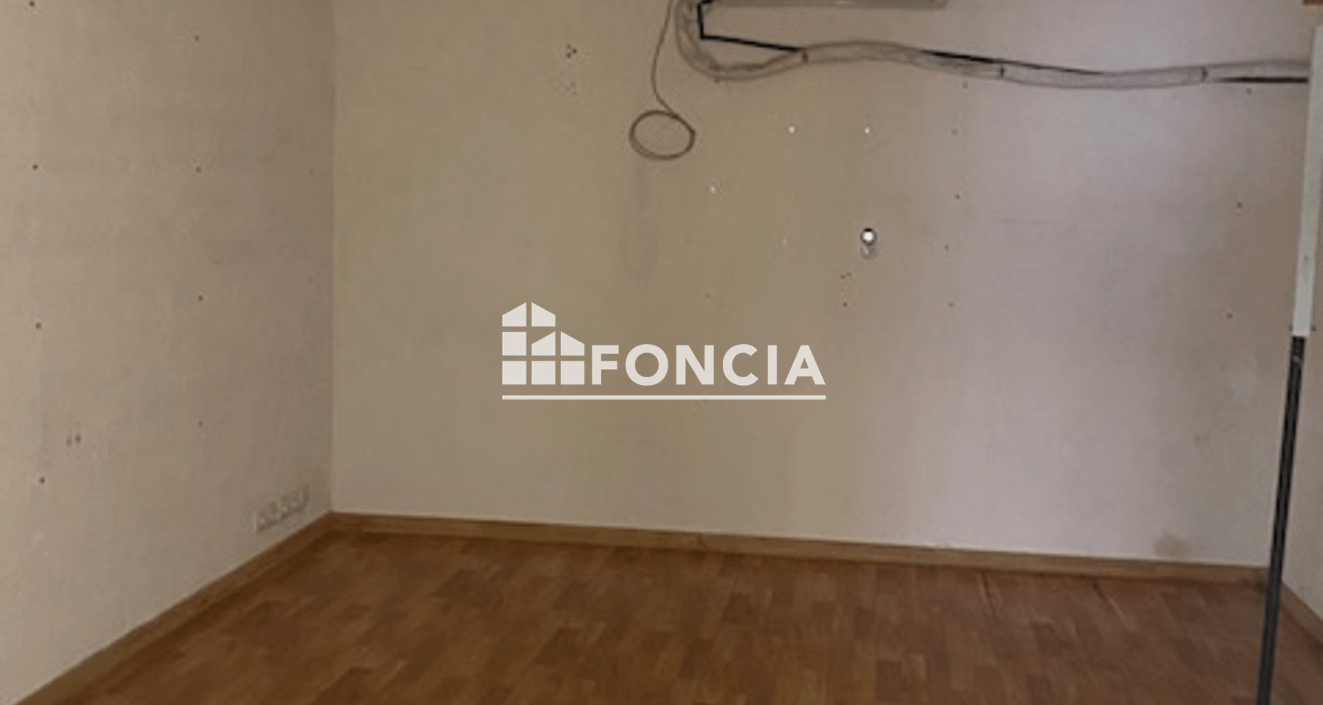 Studio (55.48 m²) à louer - Romans-sur-isère (26100)