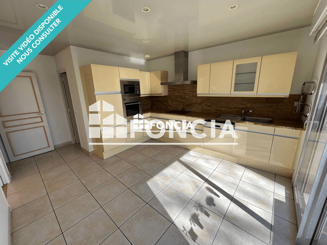 Appartement 5 pièces (142.95 m²) à louer - Tours (37000)