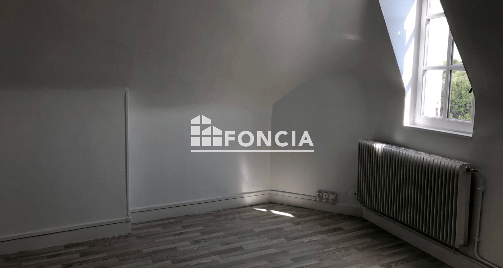 Appartement 2 pièces (41.75 m²) à louer - Saint-cyr-sur-loire (37540)