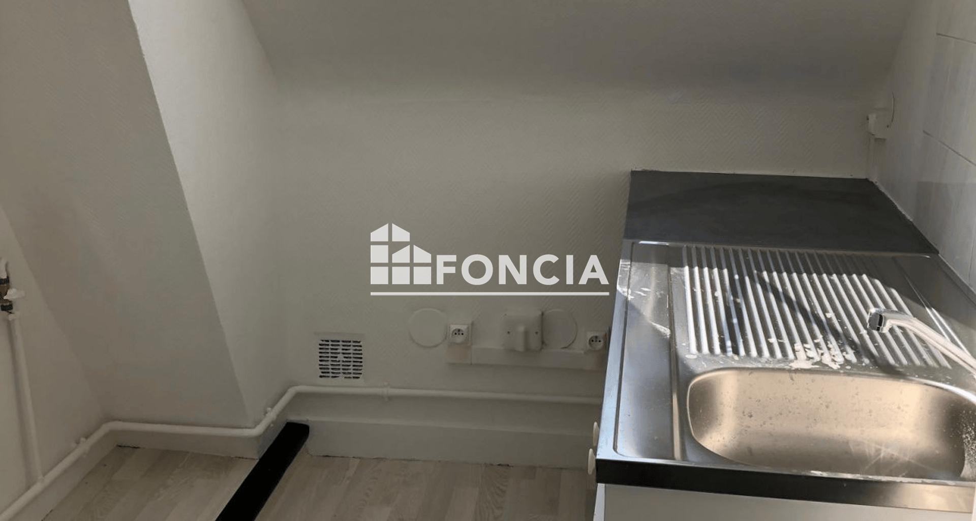 Appartement 2 pièces (41.75 m²) à louer - Saint-cyr-sur-loire (37540)