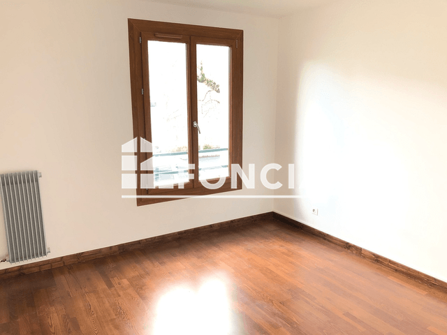 Appartement 3 pièces (73.8 m²) à louer - Tours (37000)