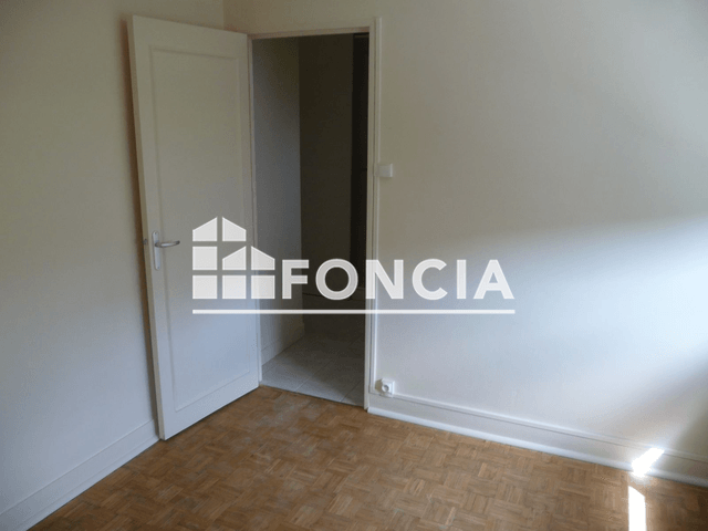 Appartement 2 pièces (53.2 m²) à louer - Tours (37100)