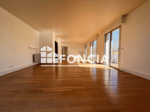 Appartement 5 pièces (142.95 m²) à louer - Tours (37000)