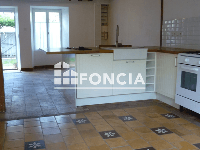 Maison 6 pièces (136 m²) à louer - Amboise (37400)
