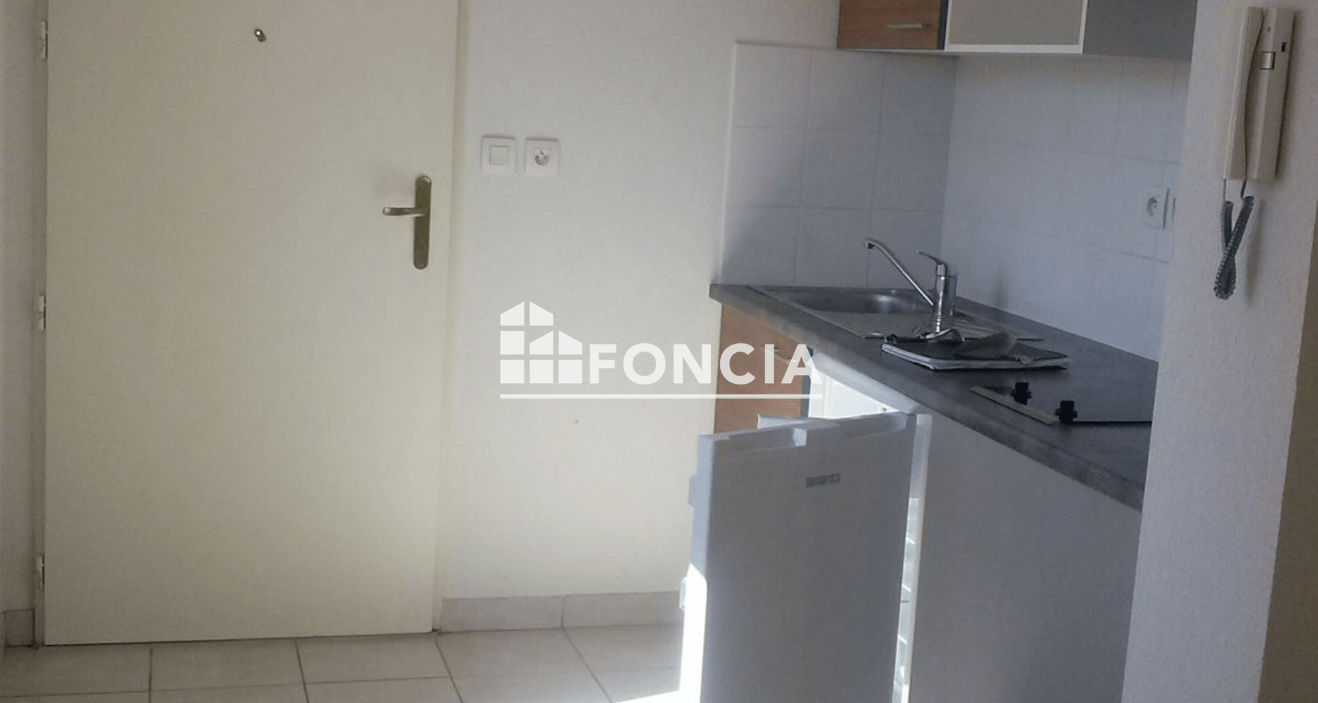 Studio (26.35 m²) à louer - Carpentras (84200)