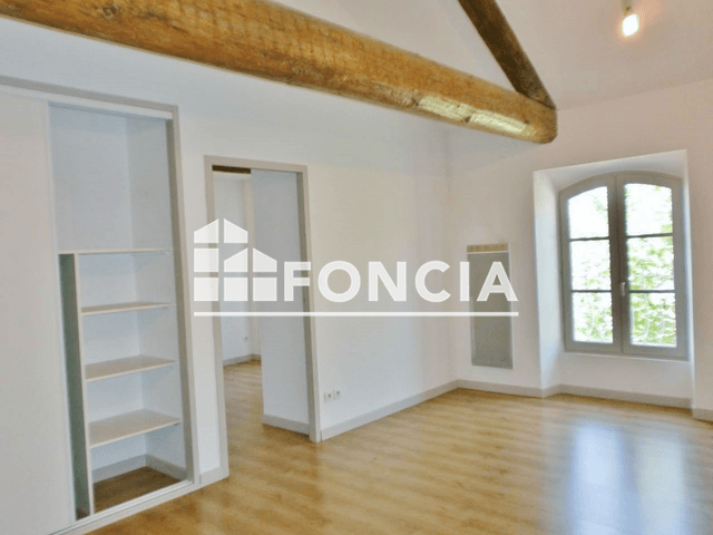 Appartement 2 pièces (37.74 m²) à louer - Roquemaure (30150)