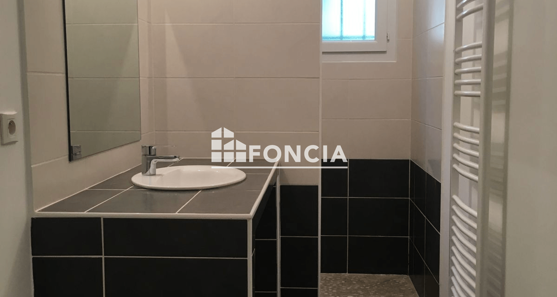 Maison 3 pièces (62.29 m²) à louer - Uchaux (84100)