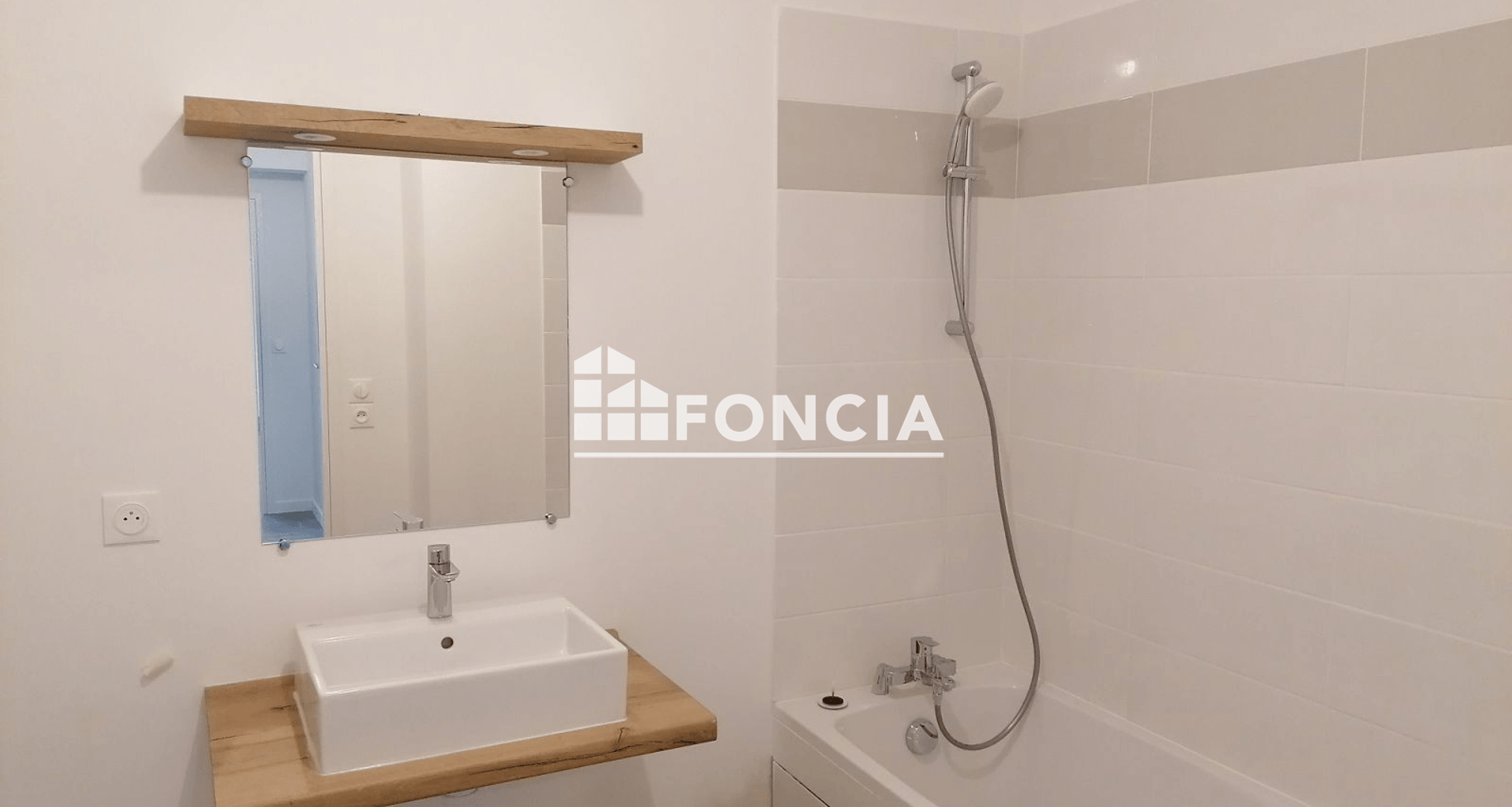Appartement 3 pièces (79.4 m²) à louer - Monteux (84170)