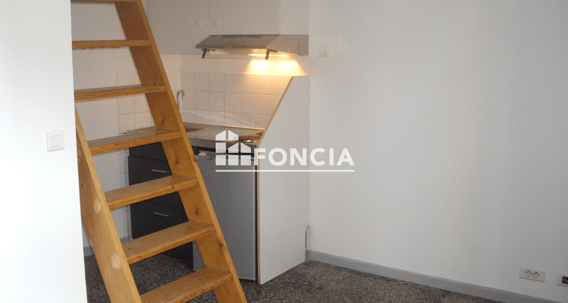 Studio (15.93 m²) à louer - Avignon (84000)