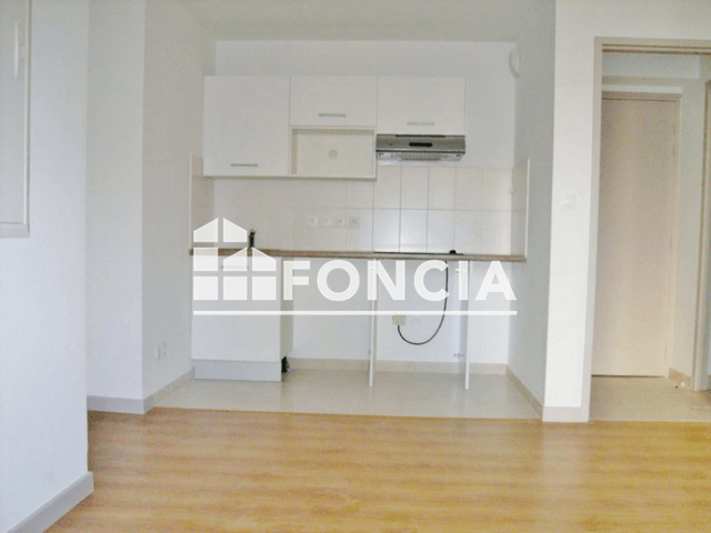 Appartement 2 pièces (37.74 m²) à louer - Roquemaure (30150)