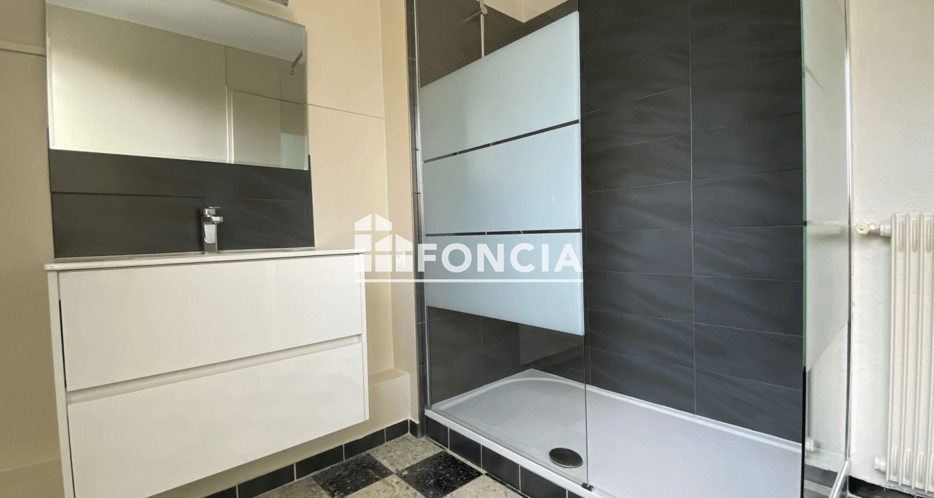 Appartement 4 pièces (84.86 m²) à louer - Villeneuve-lès-avignon (30400)