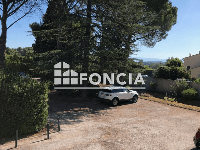 Appartement 3 pièces (75.18 m²) à louer - Villeneuve Les Avignon (30400)