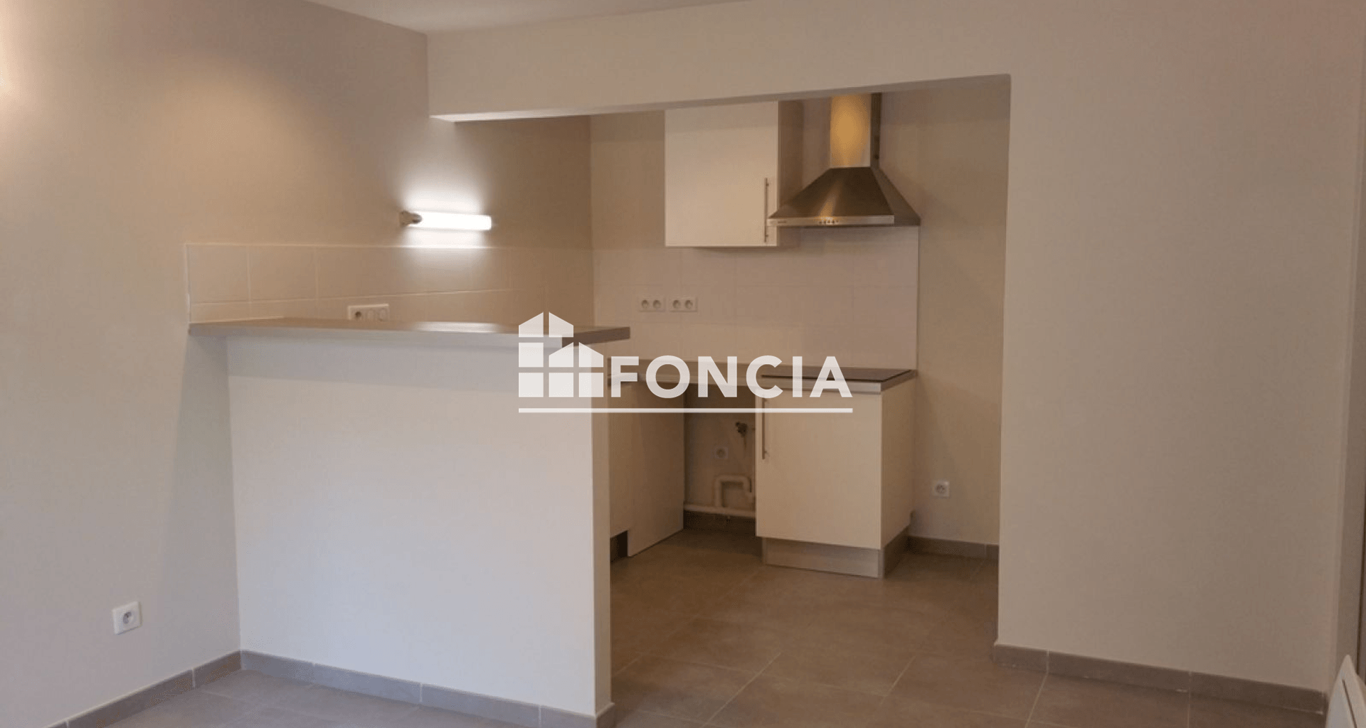 Appartement 2 pièces (40.6 m²) à louer - Villeneuve-lès-avignon (30400)