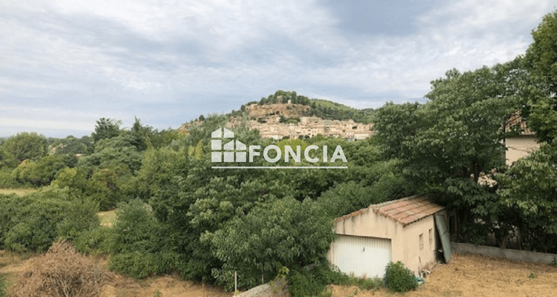 Appartement 4 pièces (122.92 m²) à louer - Cadenet (84160)