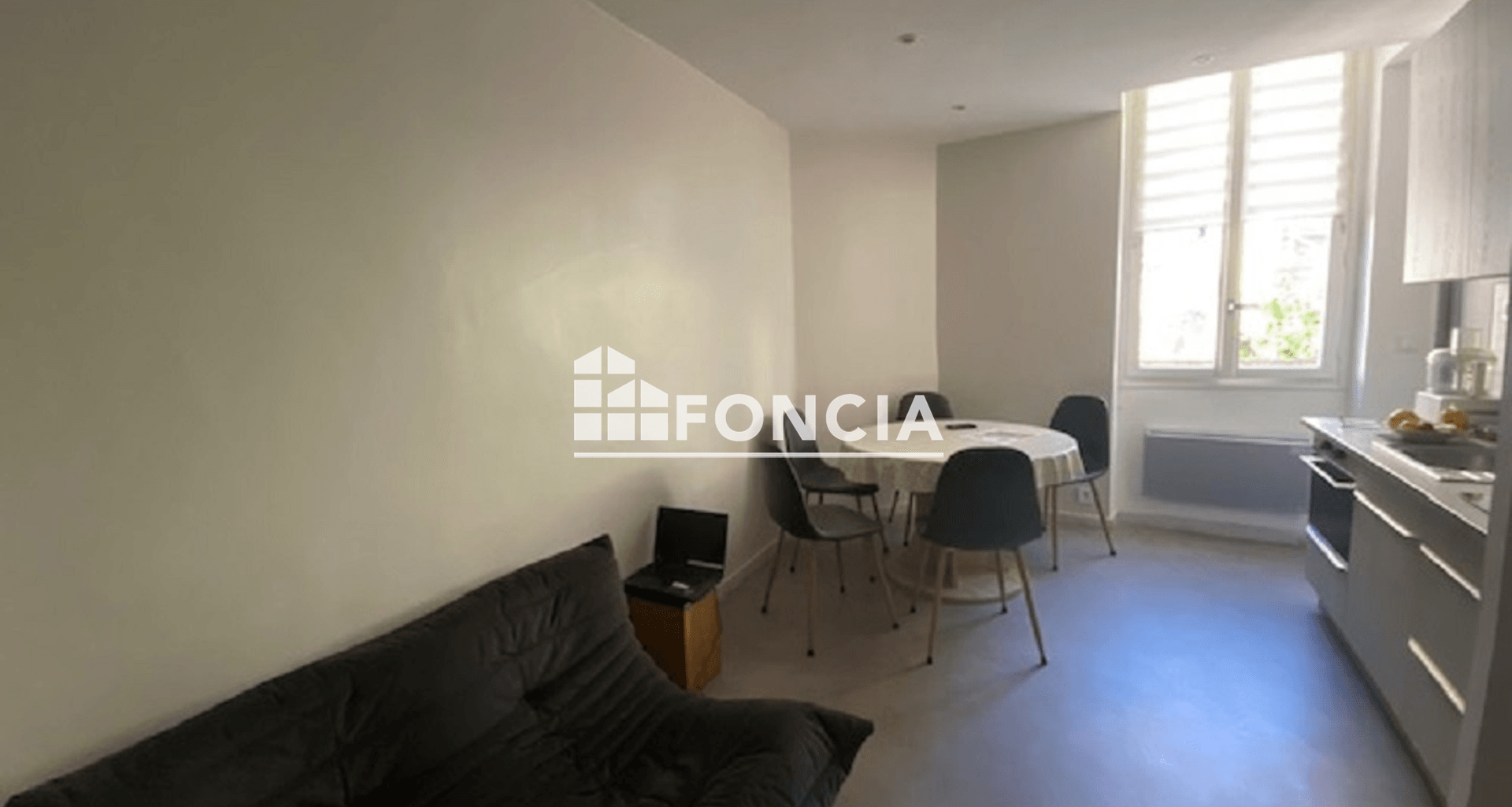 Appartement meublé 2 pièces (28.69 m²) à louer - Avignon (84000)