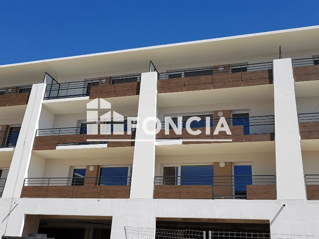 Studio (33.55 m²) à louer - Morieres Les Avignon (84310)