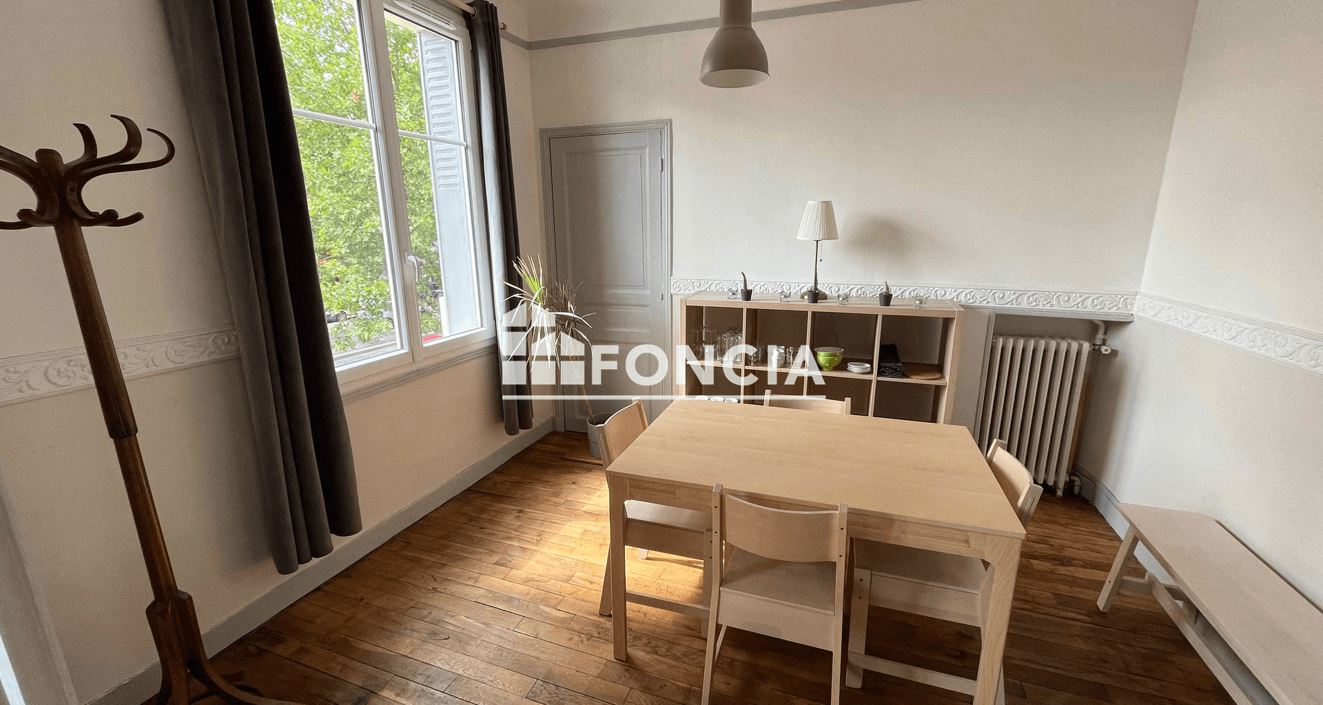 Appartement meublé 4 pièces (63.7 m²) à louer - Tours (37000)