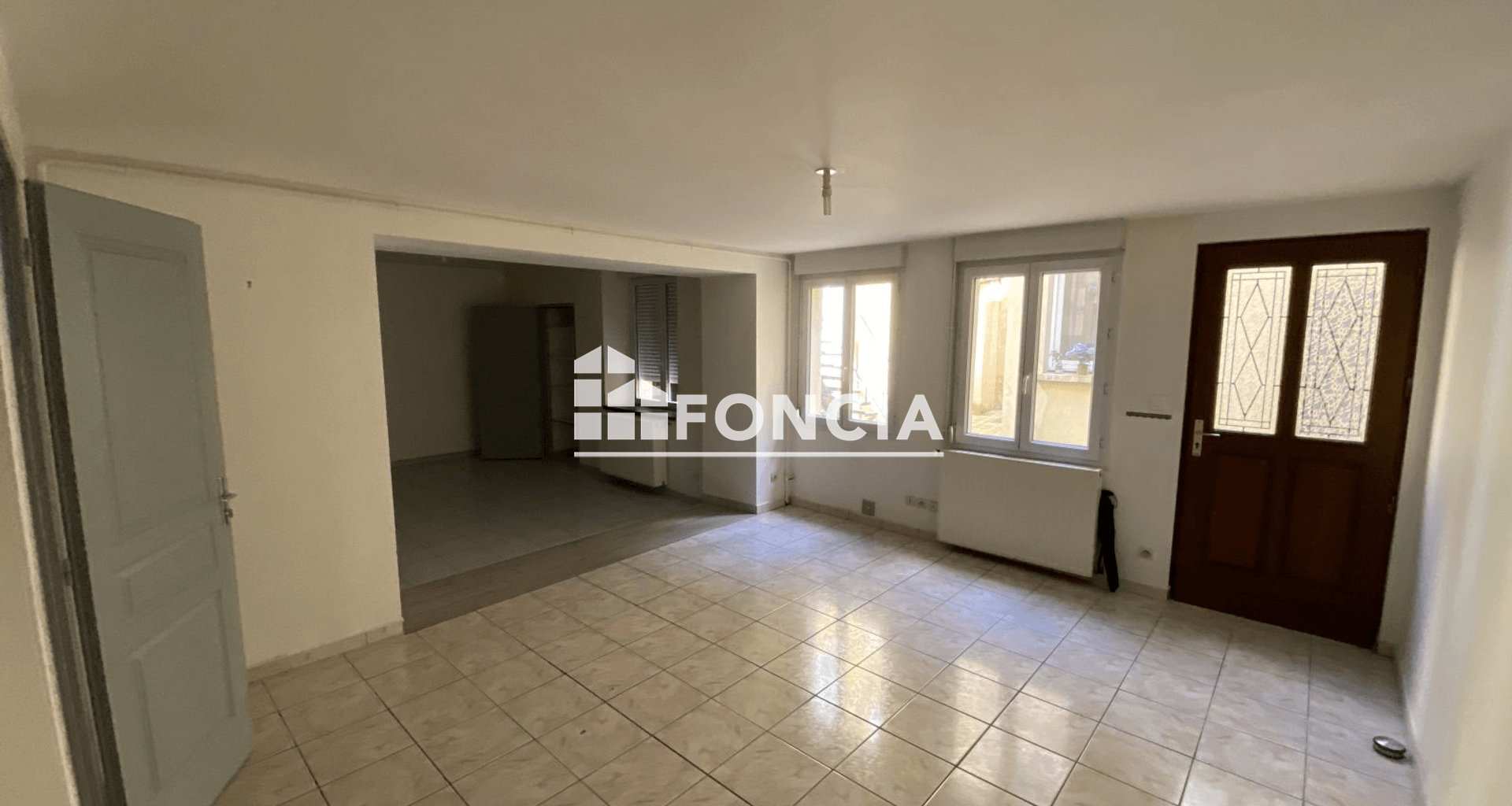 Appartement 4 pièces (91.76 m²) à louer - Charleville-mézières (08000)