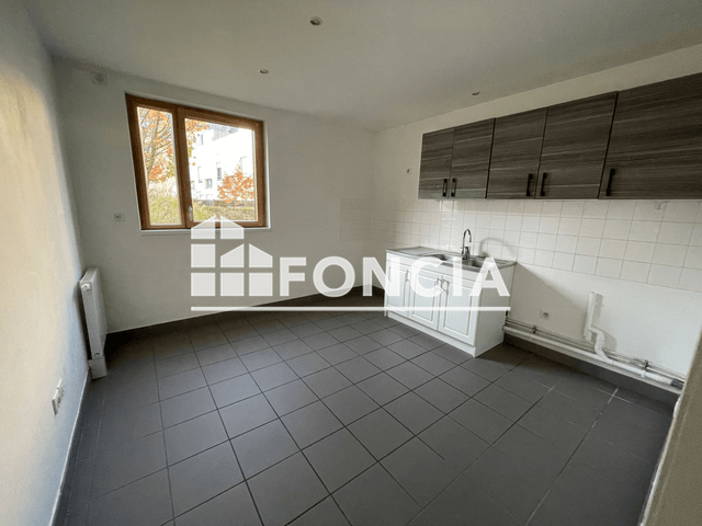 Appartement 3 pièces (82.4 m²) à louer - Mulhouse (68100)