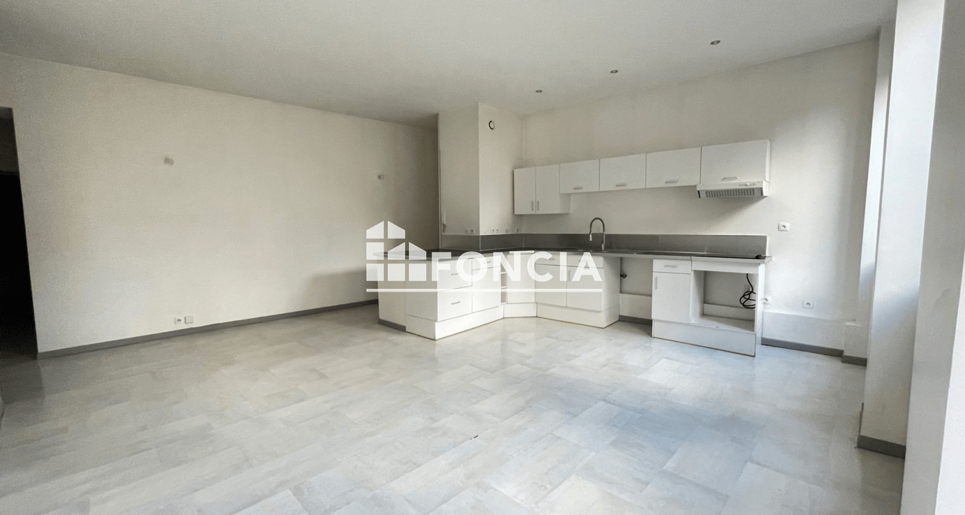 Appartement 3 pièces (70.49 m²) à louer - Saint-étienne (42100)
