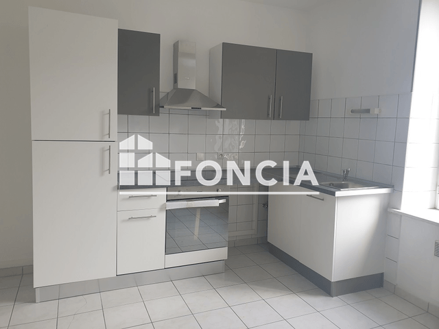 Appartement 2 pièces (35 m²) à louer - Vrigne Aux Bois (08330)