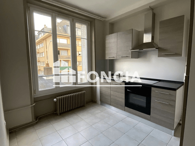 Appartement 2 pièces (43.61 m²) à louer - Charleville Mezieres (08000)