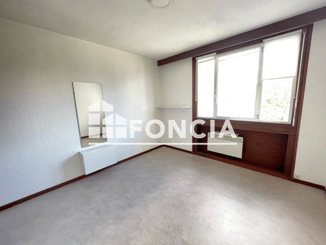 Studio (25 m²) à louer - Vandoeuvre-les-nancy (54500)