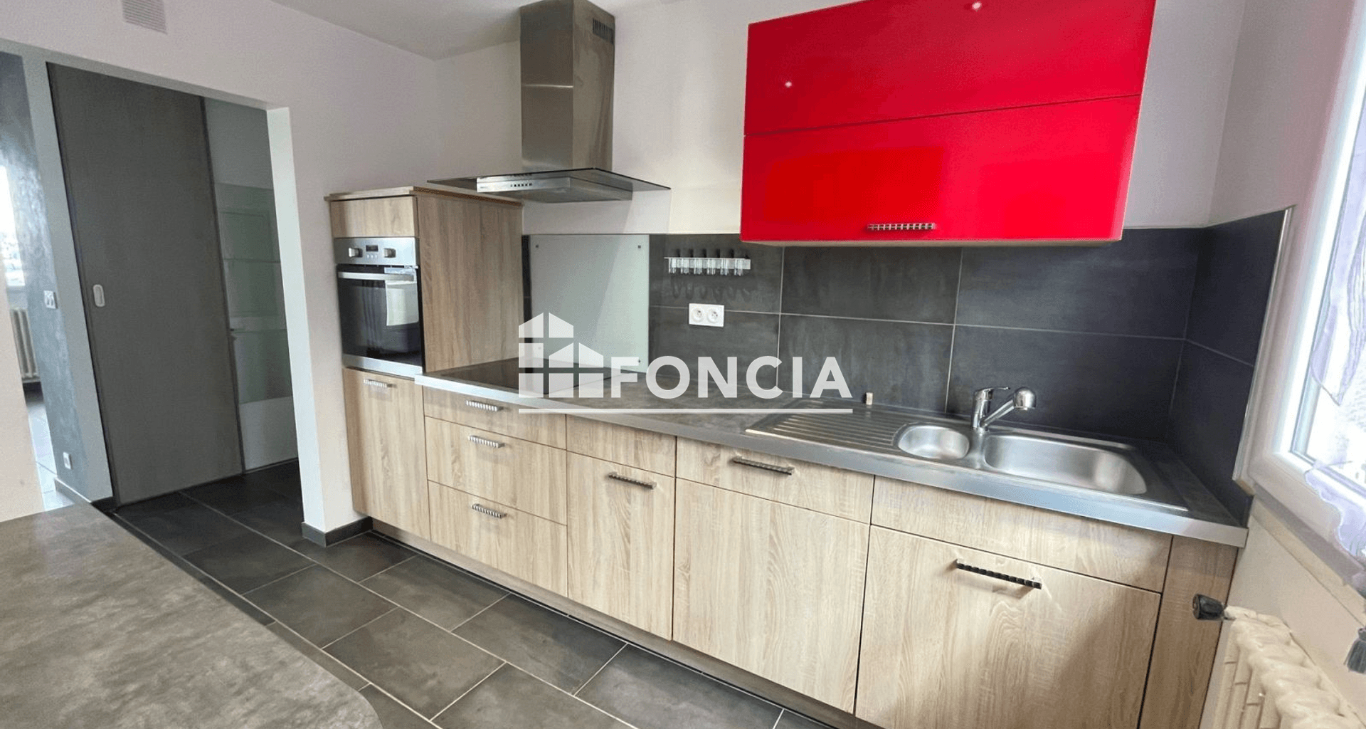 Appartement 5 pièces (80.17 m²) à louer - Saint-étienne (42100)