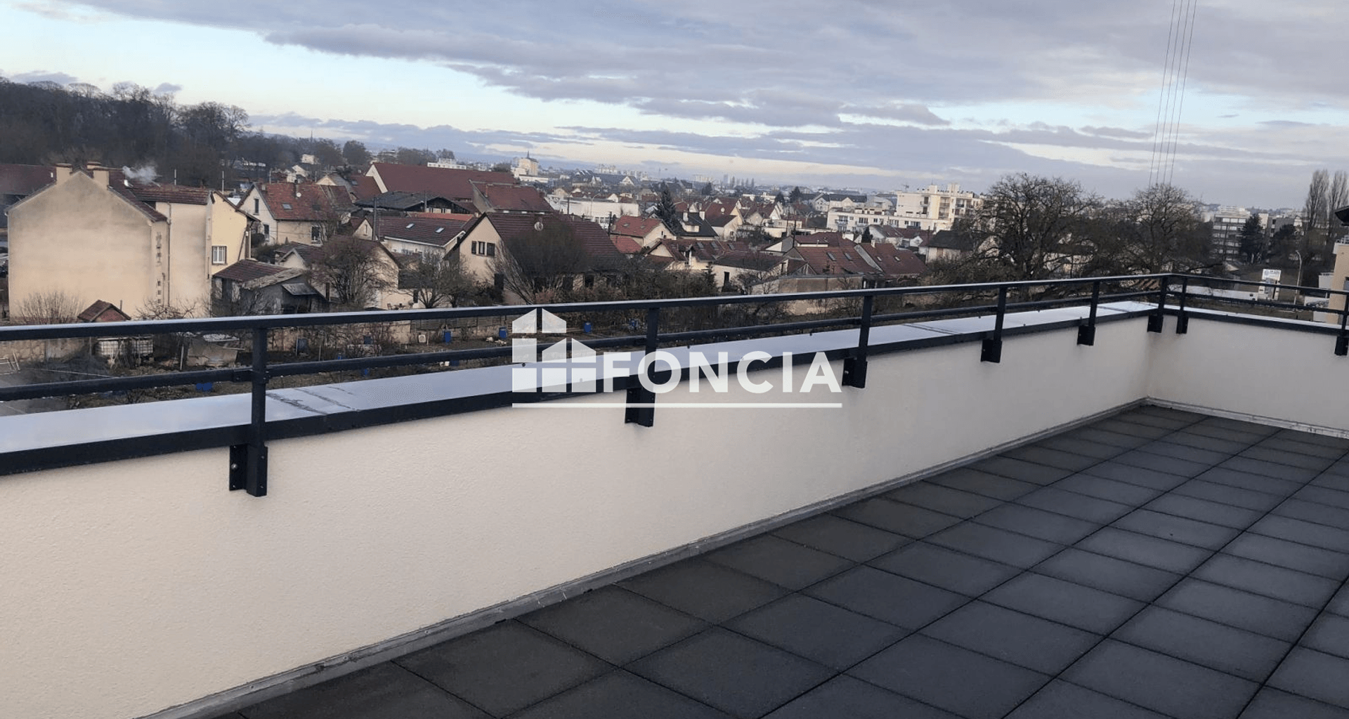 Appartement 3 pièces (51.55 m²) à louer - Longvic (21600)