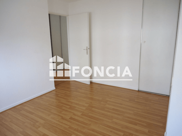 Appartement 2 pièces (45.9 m²) à louer - Strasbourg Koenigshoffen (67200)