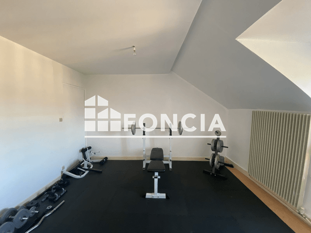 Appartement meublé 3 pièces (60.64 m²) à louer - Charleville-mézières (08000)
