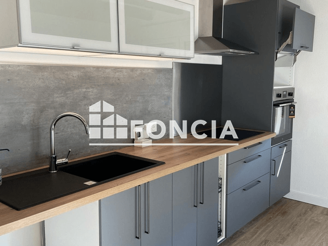 Appartement 2 pièces (52.8 m²) à louer - Bischheim (67800)