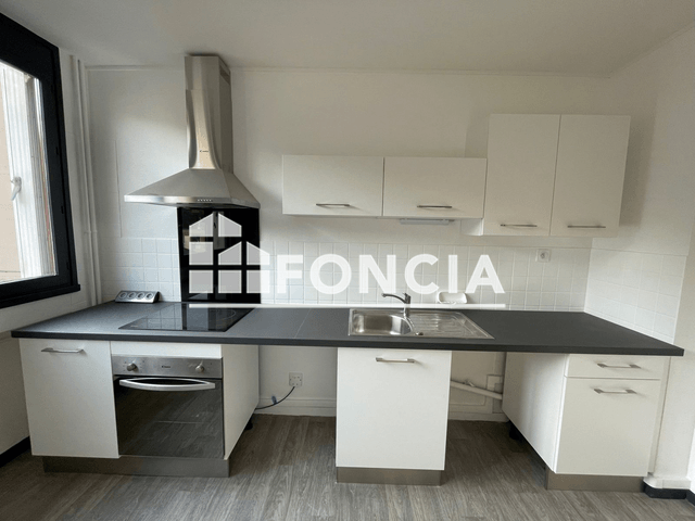 Appartement 2 pièces (48.42 m²) à louer - Saint-etienne (42000)