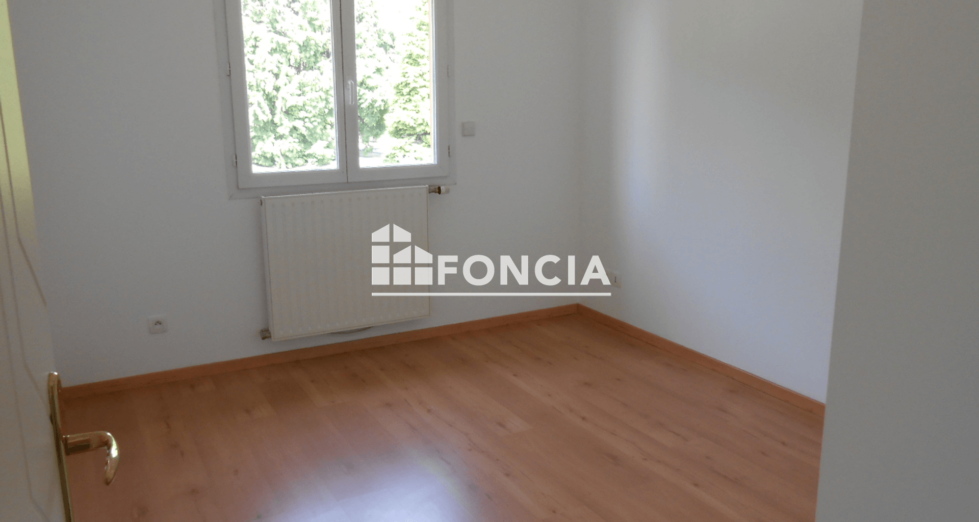 Appartement 5 pièces (109.78 m²) à louer - Saint-jean-bonnefonds (42650)