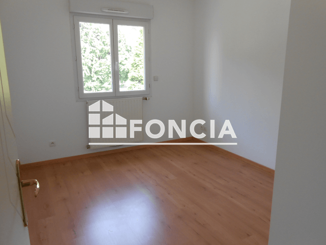 Appartement 5 pièces (109.78 m²) à louer - Saint Jean Bonnefonds (42650)