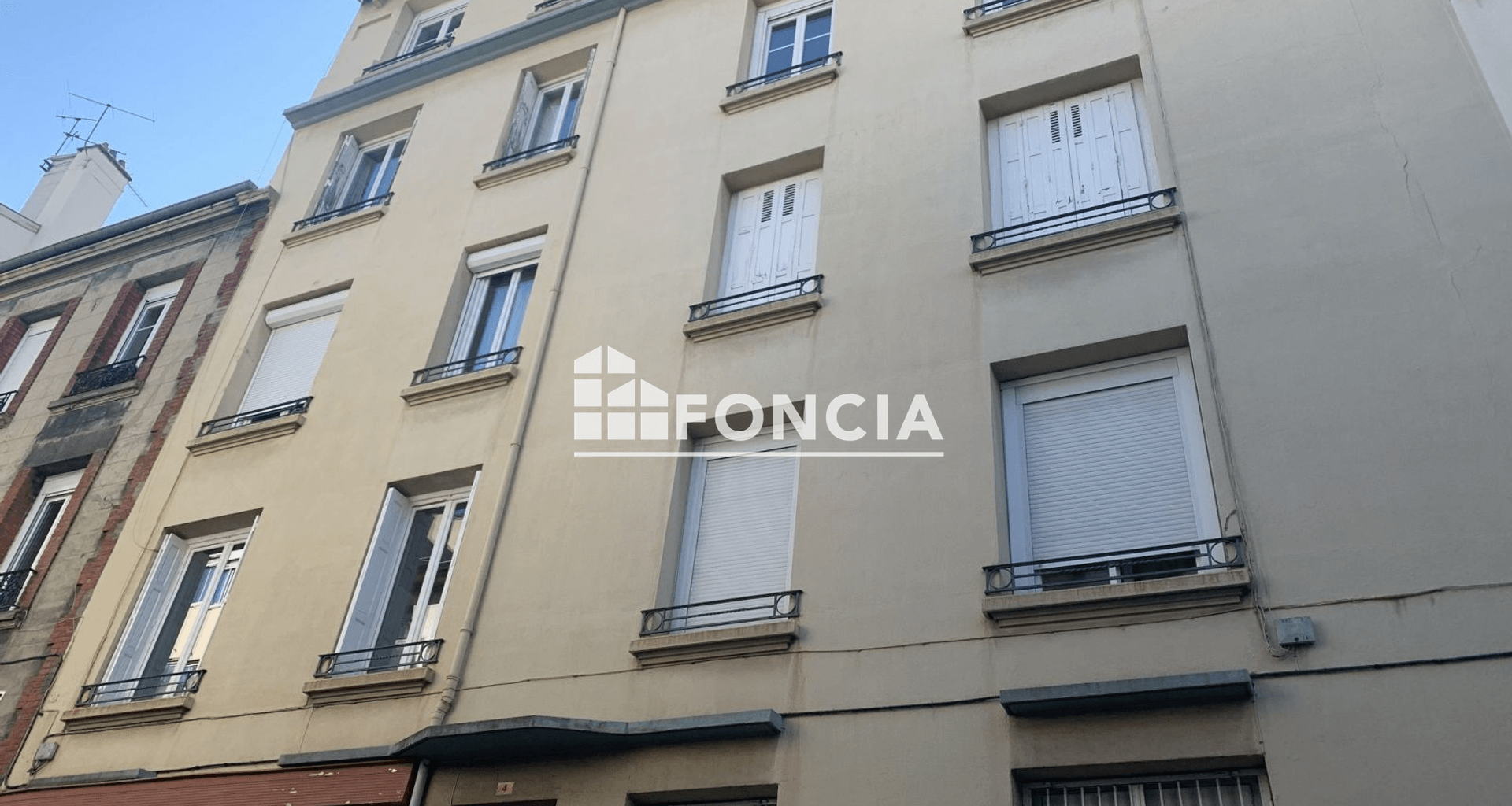 Appartement 2 pièces (47.15 m²) à louer - Saint-étienne (42000)