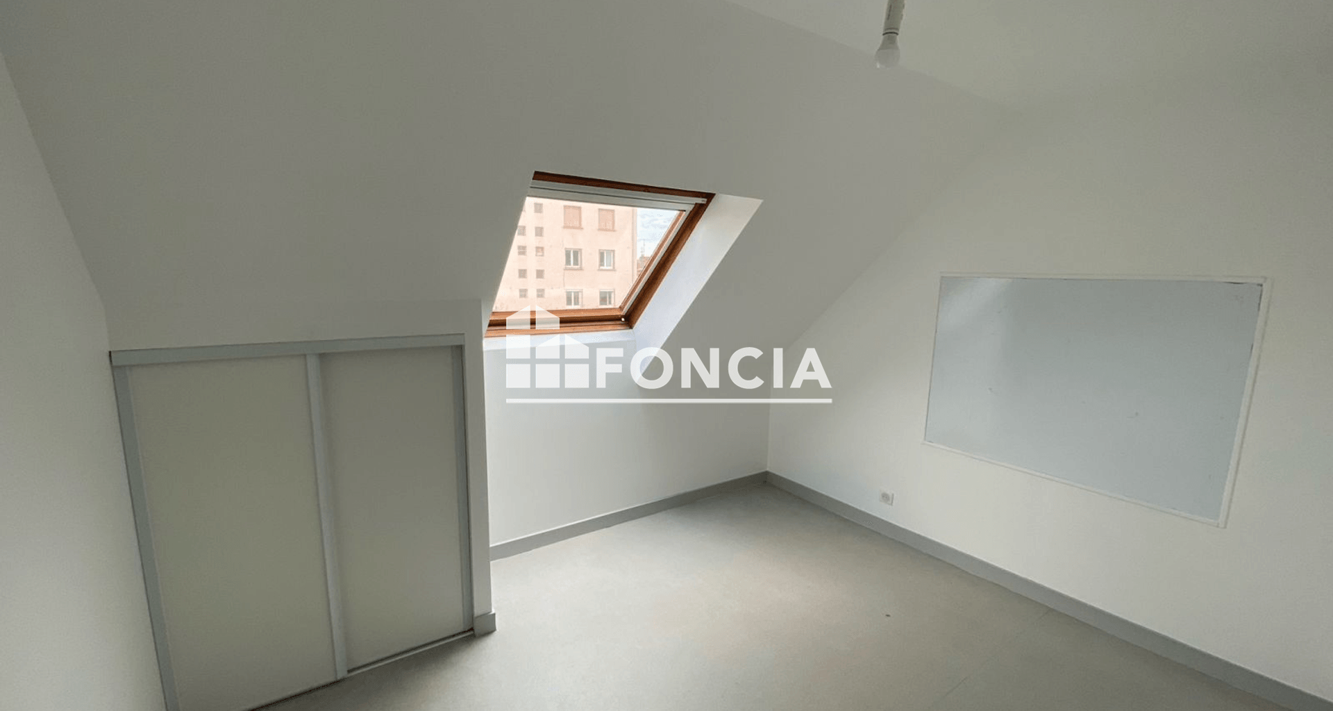 Appartement 4 pièces (71.38 m²) à louer - Roanne (42300)